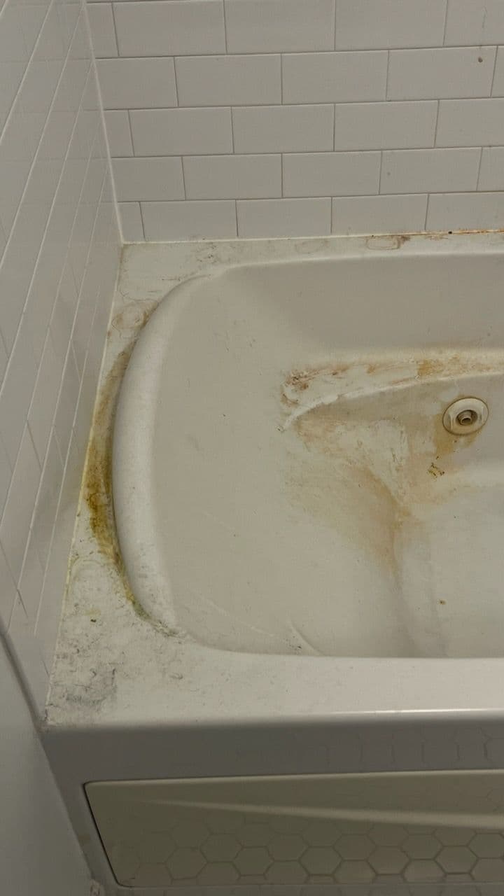 Gallery photos for River North Bathroom Transformation with Expert Cleaning: Image #2